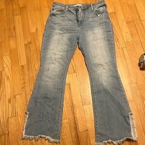 Kancan by Maurice’s super flare